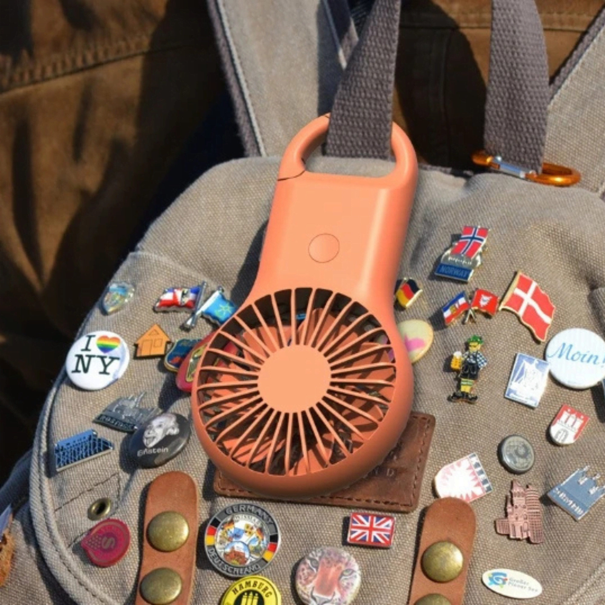 Rise Pocket Fan - Image 3